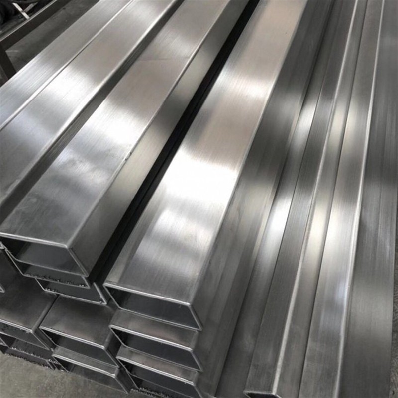 山东酸洗钝化316L不锈钢无缝方管